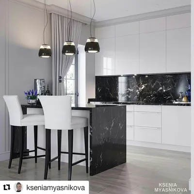 Восторгаемся чёрно-белой классикой от @kseniamyasnikova 😍 Готовы помочь с  \"тёмной\" и \"светлой\" стороной: из чё… | Kitchen room design, Flat decor,  Kitchen interior