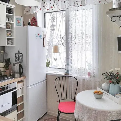 Дизайн кухни 4 кв м: реальные фото и советы по обустройству + примеры с  холодильником