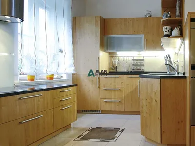 Заказать современную кухню из МДФ покрытого шпоном с островом, купить кухню  в Минске, фото, кухня недорого, доставка