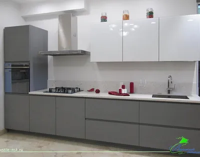 Кухня с серыми матовыми фасадами - купить по выгодной цене в Новосибирске |  \"Высокий стиль\"