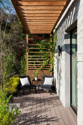 Красивые террасы среднего размера к дому – 135 лучших фото, дизайн террасы  в частном доме и на даче | Houzz Россия