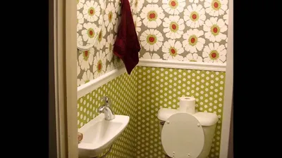 Дизайн туалета пластиковыми панелями (24 фото): отделка панелями ПВХ