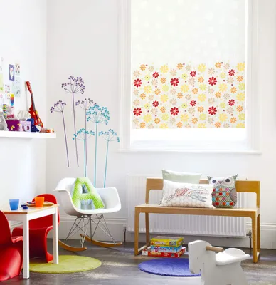 Рулонные шторы в детскую комнату в Москве 👍 Купить, заказать установку для  девочки или мальчика.