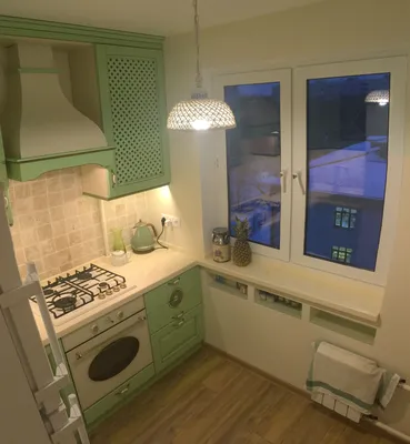 Наша маленькая кухня (5,8м) в стиле прованс. Настолько маленькая, что не  могу сфотографировать её целиком🤪 | Маленькая кухня, Кухня, Дизайн  небольшой кухни