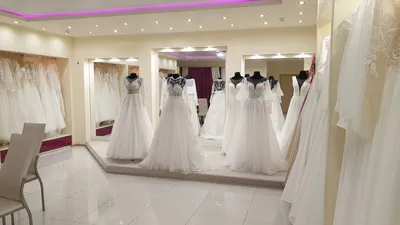 Текстильный декор для салона свадебных платьев «Невеста» в Тольятти.