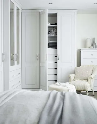 Белый шкаф в спальню: ТОП-100 фото лучшего дизайна