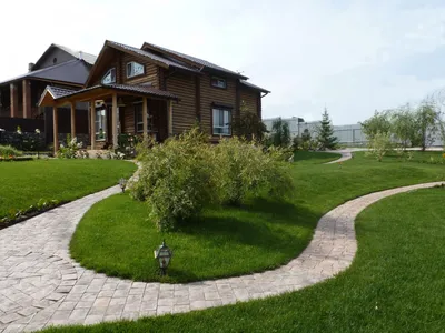 Рулонный газон – устройство газона, посадка и уход за газоном от компании  Life Garden
