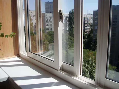 Остекление балконов в типовом панельном доме: расценки и варианты от  ОкнаСкай