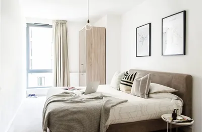 Спальня 10 кв. м.: 105 фото примеров функционального дизайна и лучшие идеи  для интерьера