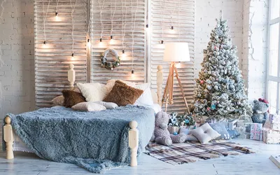 15 стильных идей: как украсить спальню к Новому году