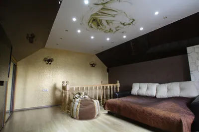 Натяжные потолки в спальне дизайн фото. 1000 цветов. 500 фактур.