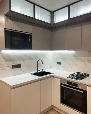 Современный и функциональный дизайн небольшой кухня 8 кв.м. Комфортное  пространство кухни, которое использовали по максимуму | SMALLFLAT.RU | Дзен