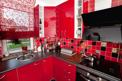 Черно красная кухня в интерьере - 68 фото