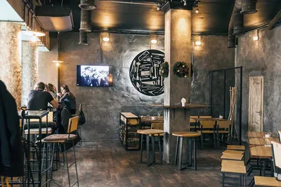 Интерьер пивного бара: 10 тыс изображений найдено в Яндекс.Картинках |  Dining room wall art, Home bar decor, Dining room wall decor