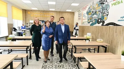 Метшин дал оценку ремонту столовой в казанской гимназии №75 - KP.RU