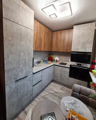 Встроенная угловая кухня в стиле лофт с высокими шкафами - IDM Eterno