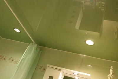 Делают ли натяжные потолки в ванной комнате