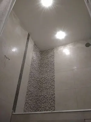 Натяжные потолки в ванной | Натяжные потолки в Подольске любой сложности -  Белый квадрат