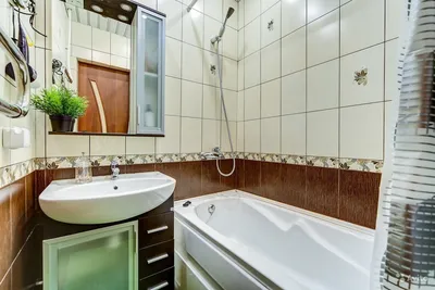 Дизайн ванной комнаты маленькой лофт с душевой | Декор столешницы в ванной,  Мужская ванная, Дизайн ванной