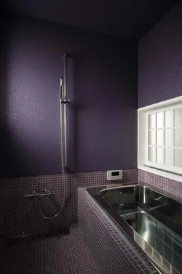 Фиолетовая ванная комната: магический оазис - 49 фото примеров