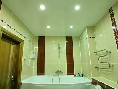 Профессиональный монтаж, установка натяжных потолков в ванную комнату от  350 рублей | Компания \"Ридер\"