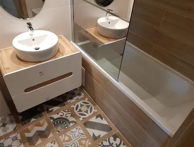 Какую напольную плитку выбрать для маленькой ванной? (45 фото) | Дизайн и  интерьер ванной комнаты