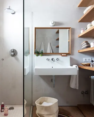 8 идей размещения различных полок для маленькой ванной комнаты