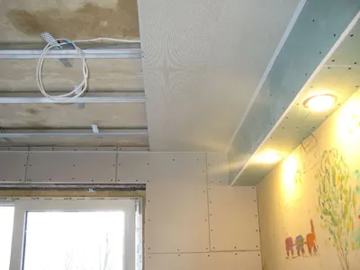 Пластиковый потолок в кухне [56 фото]
