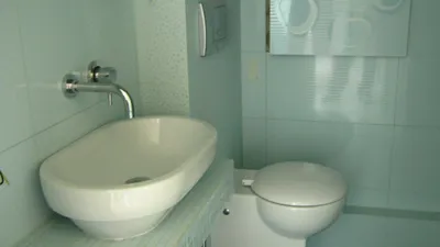 Недорогой ремонт ванной и туалета, рига ,латвия, 2500 evro от  WWW.BRIGADA1.LV - YouTube