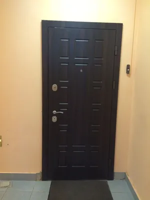 Как должна выглядеть входная дверь изнутри