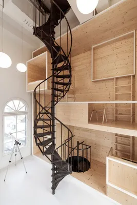Дизайн лестниц на второй этаж: тренды 2021 года