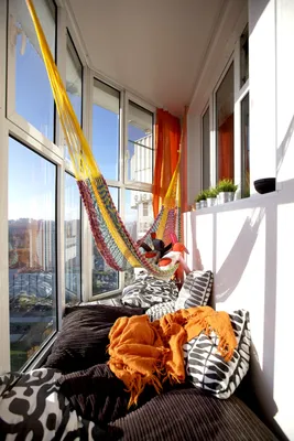 Узкий балкон - 70 фото эффективного дизайна для узкого балкона