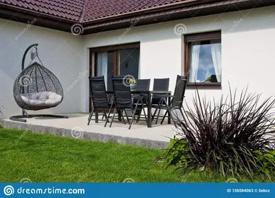 Современный дизайн террасы для частных домов летом Стоковое Изображение -  изображение насчитывающей ð½ðµð¹ñˆðµ, ð·ð°ð²oð: 156584063