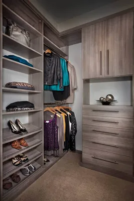 Дизайн гардеробной комнаты - 90 фото планировки гардеробной в частном доме  и квартире маленького размера в современном стиле