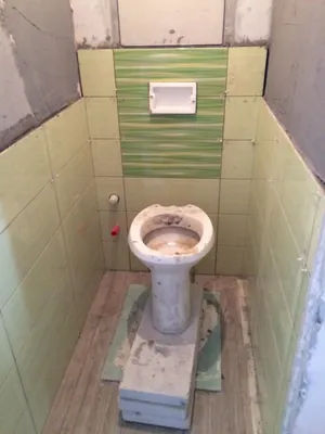 Наш маленький зеленый туалет (1 кв м) - готов!, керамическая плитка,  мозаика, унитазы и биде — Идеи ремонта