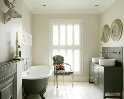 Дизайн ванной комнаты с крашеными стенами (64 фото)