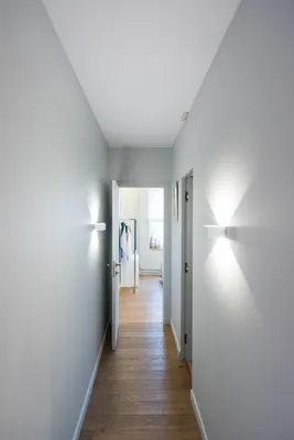 Дизайн интерьера маленькой комнаты 12 кв м с диваном | Houzz Россия