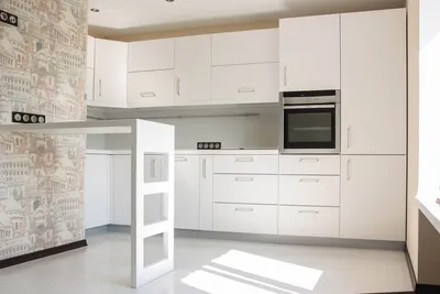 Дизайн белой кухни с барной стойкой из камня - Стойк Интерьер (18 фото)