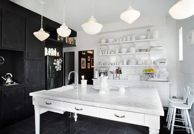 Интерьер и дизайн черно-белой кухни: современный интерьер в темно-светлых  тонах