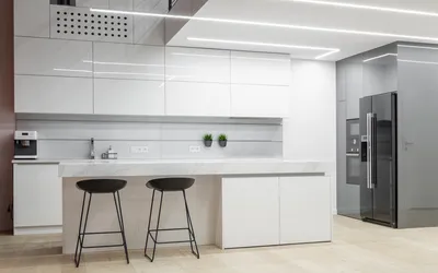 Кухня под потолок: плюсы и минусы, идеи дизайна с фото