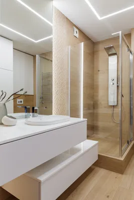 Дизайн ванной комнаты маленькой лофт с душевой | Декор столешницы в ванной,  Мужская ванная, Черно-белые ванные комнаты