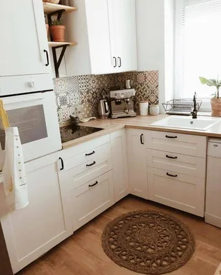 Не отчаивайтесь, если у вас маленькая кухня! Оцените интерьер реальной кухни  площадью 7 м2. Интерьер выполнен в скандинавском стиле | SMALLFLAT.RU | Дзен
