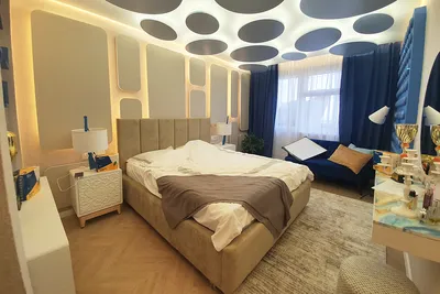 Шелковые обои Art Design в интерьере спальни, ремонт с жидкими обоями