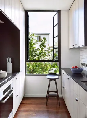 Узкая кухня: более 130 фото лучших примеров современного дизайна для  интерьера длинной кухни. Советы по выбору планировки и мебели