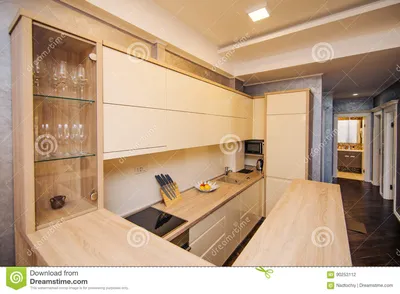 Кухня в квартире Дизайн комнаты кухни Wo Стоковое Фото - изображение  насчитывающей интерьеры, внутрь: 90253112