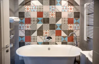 Дизайн ванной 2 кв м без туалета – фото и идеи обустройства | Houzz Россия