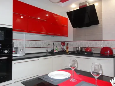 Недорогие красно-белые кухни, купить красно-белую кухню дешево от  производителя, заказать в Москве | АК-Мебель