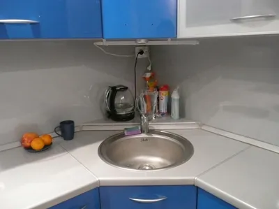 Врезная мойка для кухни (42 фото), крепления под кухонную раковину, монтаж  своими руками: инструкция, фото и видео-уроки, цена