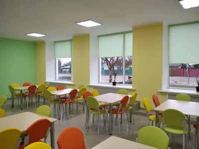 Новый комплект мебели для школьной столовой в Тарасовской ЗПЗСО