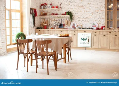 Обед в стиле коттеджа Внутри гостиной с кухонными и кирпичными стенами  Стильный интерьер кухни с деревянной резинкой Стоковое Фото - изображение  насчитывающей жить, мебель: 165599948
